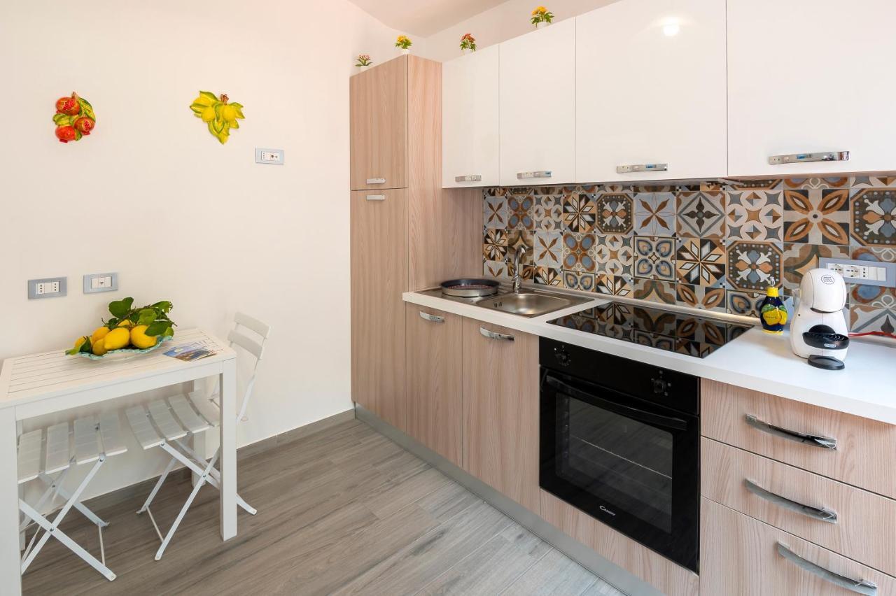 סן אנג'לו Villa Luciana מראה חיצוני תמונה